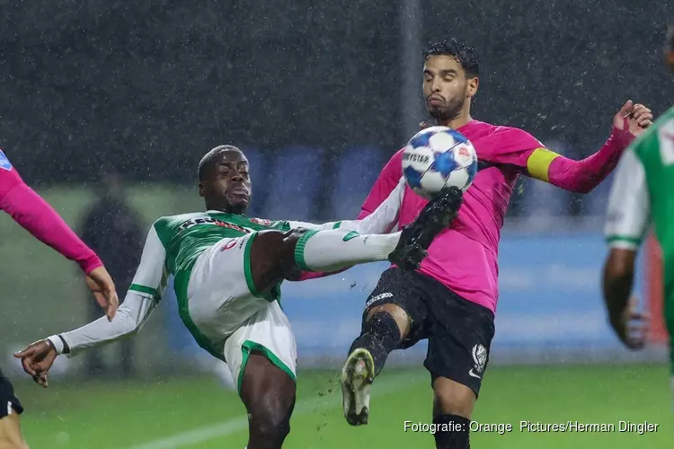 FC Utrecht plaatst zich in Dordrecht voor tweede bekerronde