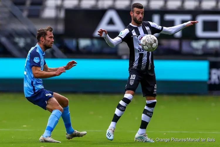 Heracles velt zwak FC Utrecht, hattrick Vloet