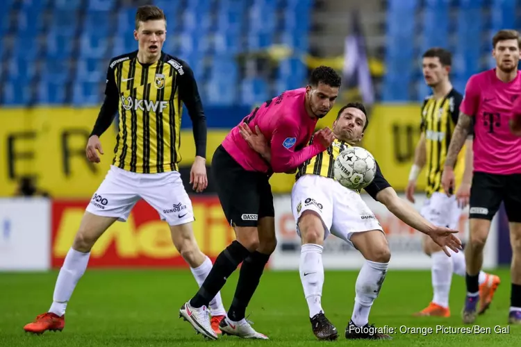 Vitesse blijft in de race na nipte winst op FC Utrecht