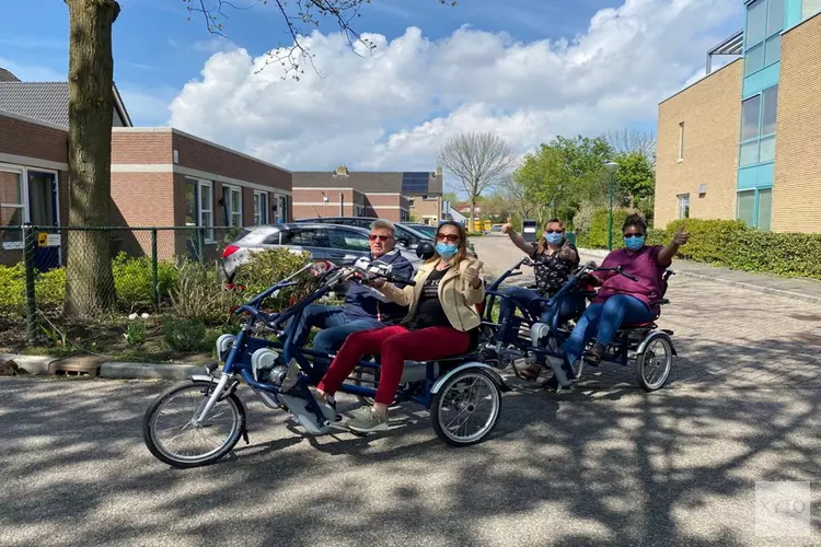 Duofiets voor bewoners Amaris De Eemhof