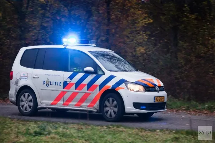 Politie onderzoek brutale bedrijfsinbraak