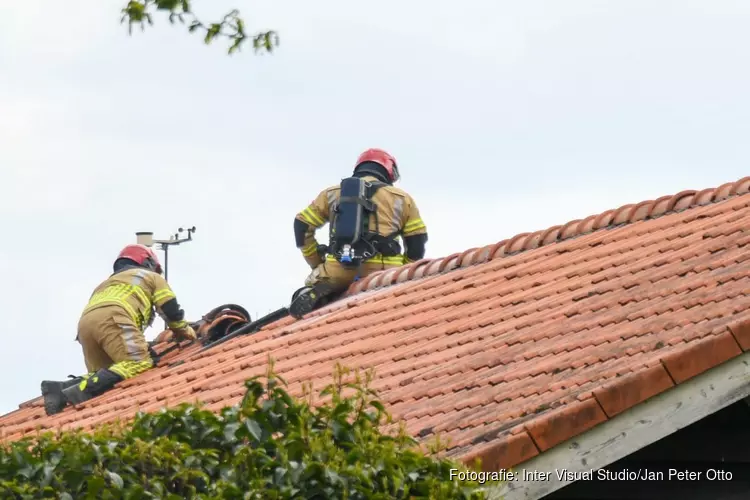 Brand in loods in Eemnes snel onder controle