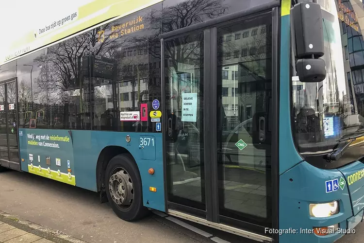 FNV: Bussen streekvervoer stil door cao-acties