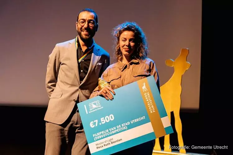 Rosa Ruth Boesten wint Filmprijs van de Stad Utrecht tijdens Nederlands Film Festival