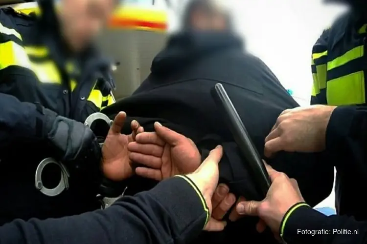 Drugsdealer in Leerdam aangehouden na meerdere meldingen