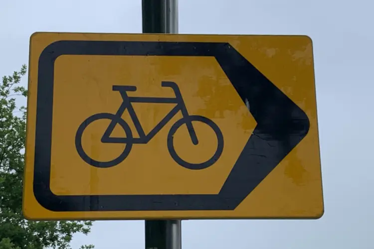 Werkzaamheden aan fietspaden Rijksstraatweg (N225) in Leersum