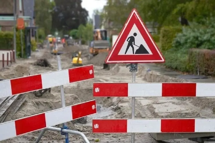 Groot onderhoud aan het Robert Kochplein