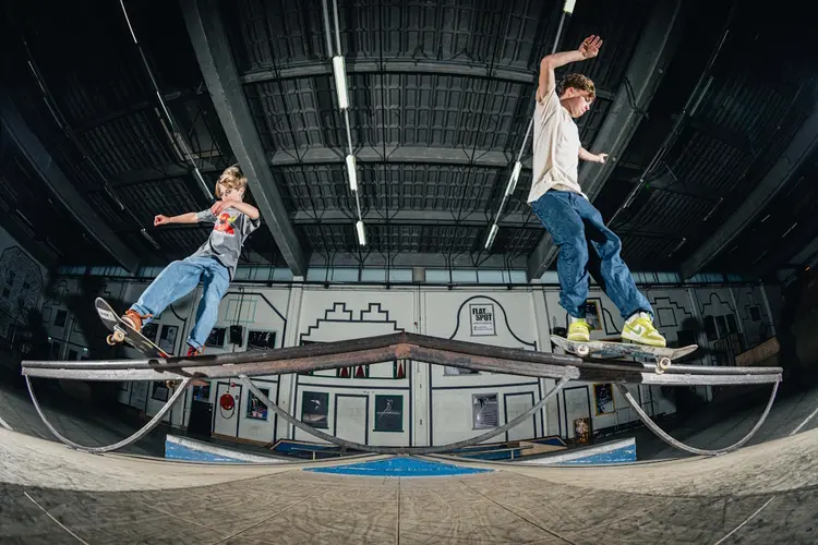 Utrechts skateboardtalent Tijmen Overbeek naar prestigieuze skateboardwedstrijd in Amerika